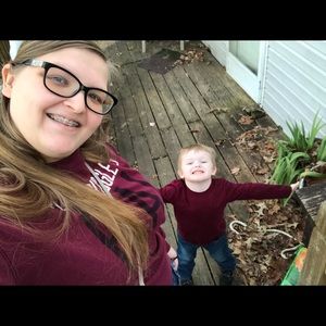 Meet your Posher, Ashley